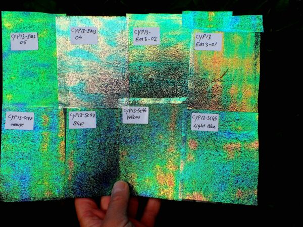 iridescent foam production