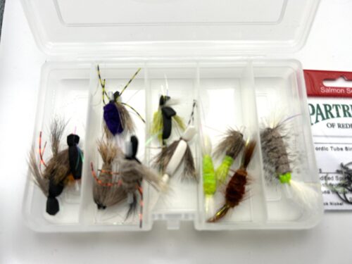 Selection of wake flies for steelhead surface fishing - Medium and Big